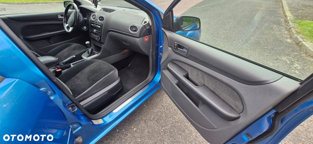 Ford Focus 1.6 TDCi Ambiente - 13