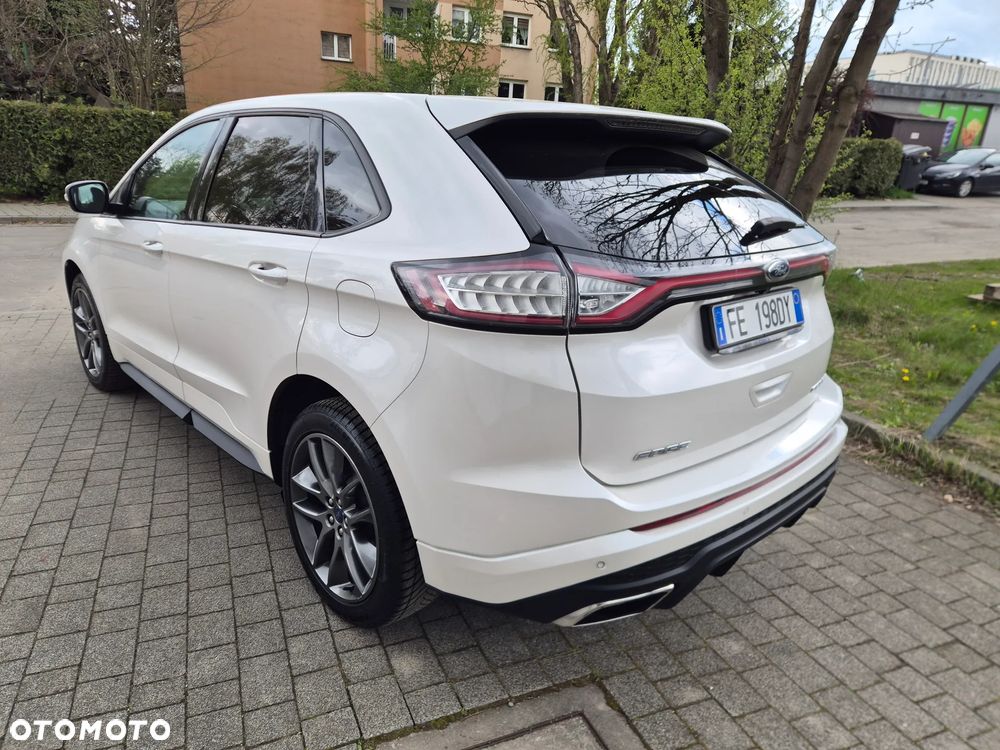 Ford Edge 2.0 TDCi Bi-Turbo 4x4 Titanium - 8