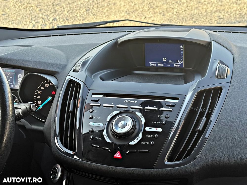 Ford Kuga 2.0 TDCi 4x4 Aut. Titanium - 14