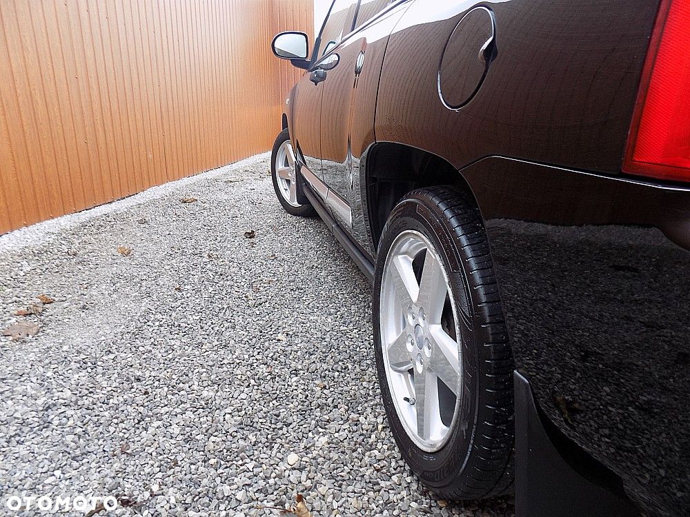 Jeep Compass 2.0 CRD DPF Limited - 23