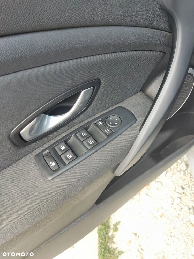 Renault Megane 1.6 16V Dynamique - 16