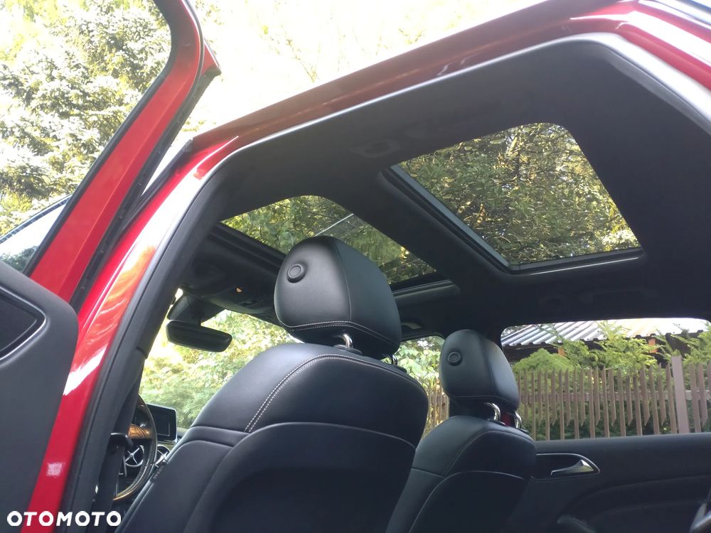 Mercedes-Benz Klasa B 180 CDI (BlueEFFICIENCY) - 10