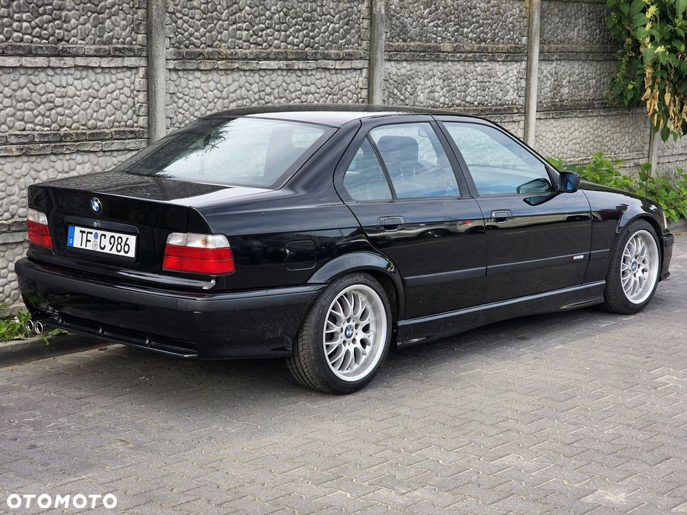 BMW Seria 3 316i - 8