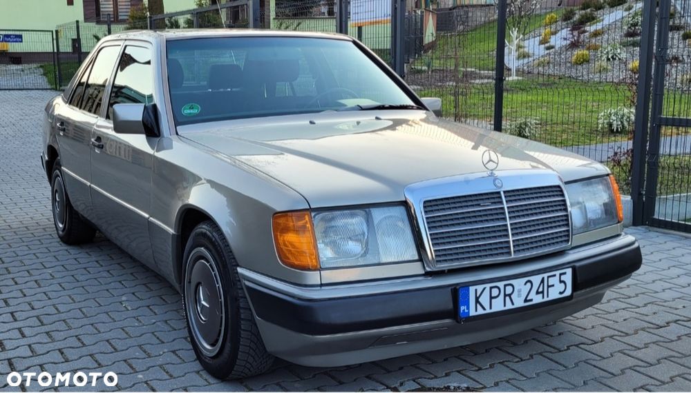 Mercedes-Benz W124 (1984-1993) - 9