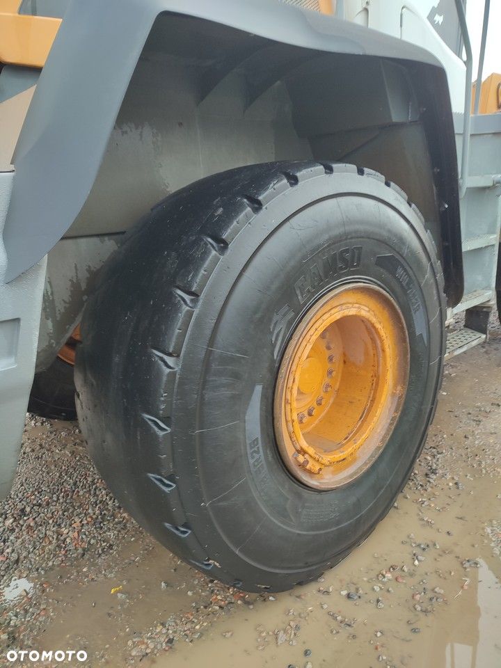 Liebherr L 566 2PLUS2 - 9