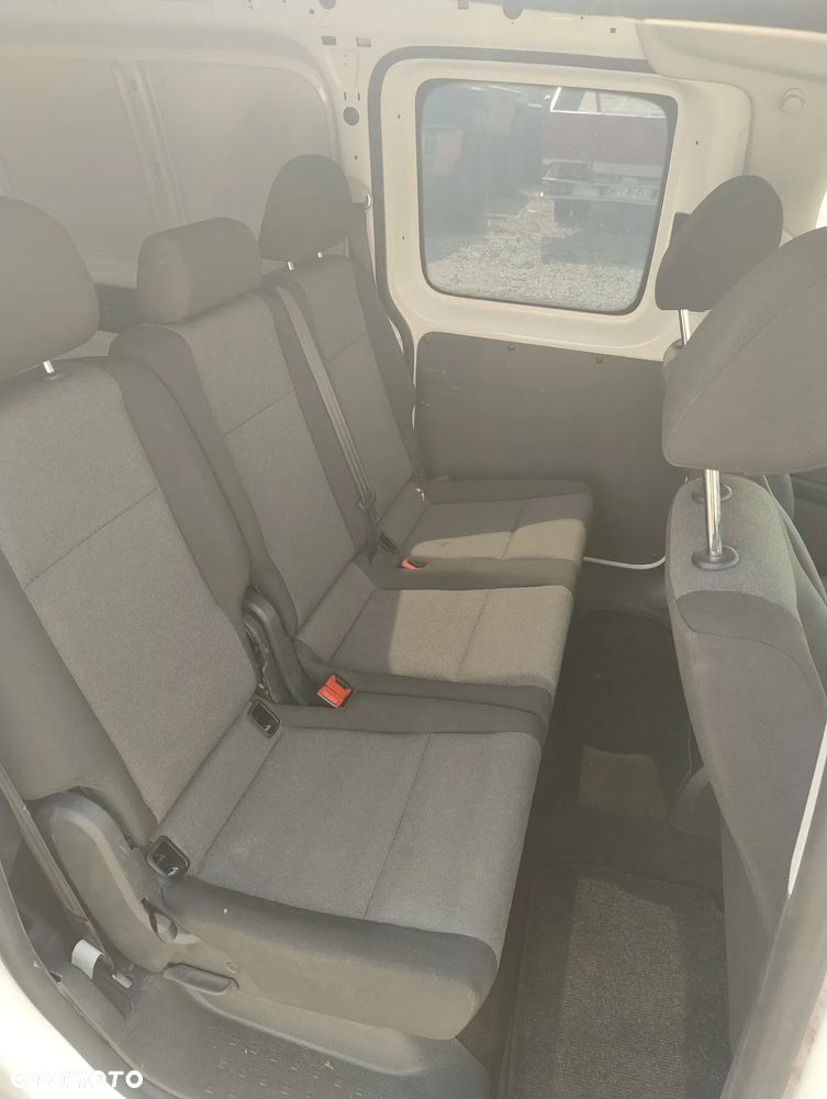 Volkswagen Caddy 2.0 TDI Comfortline - 11