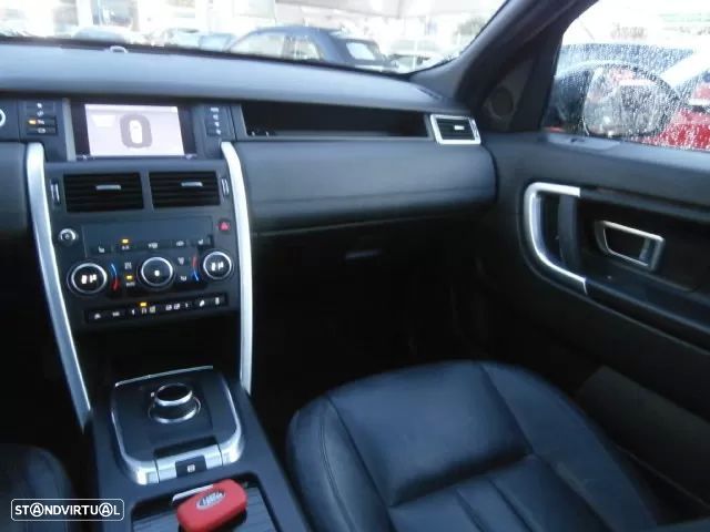 Land Rover Discovery Sport TD4 Aut. HSE Luxury - 16