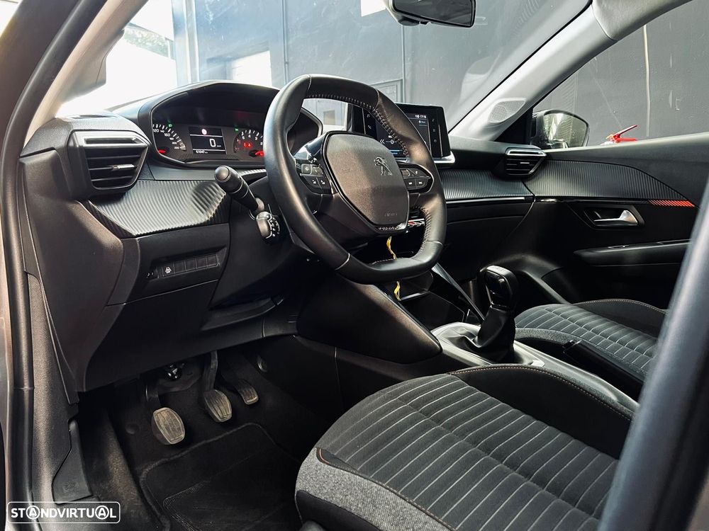 Peugeot 208 1.2 PureTech Active Pack - 19