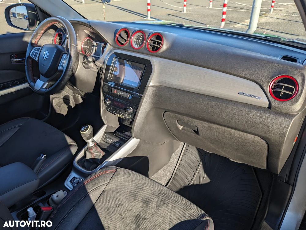 Suzuki Vitara S 1.4 Boosterjet 4X4 - 13