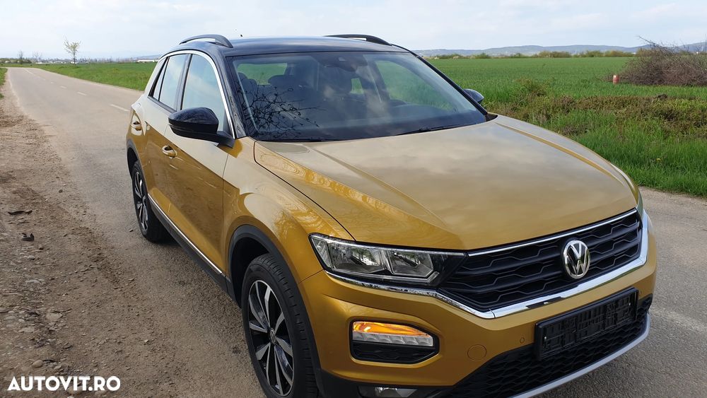 Volkswagen T-Roc - 3