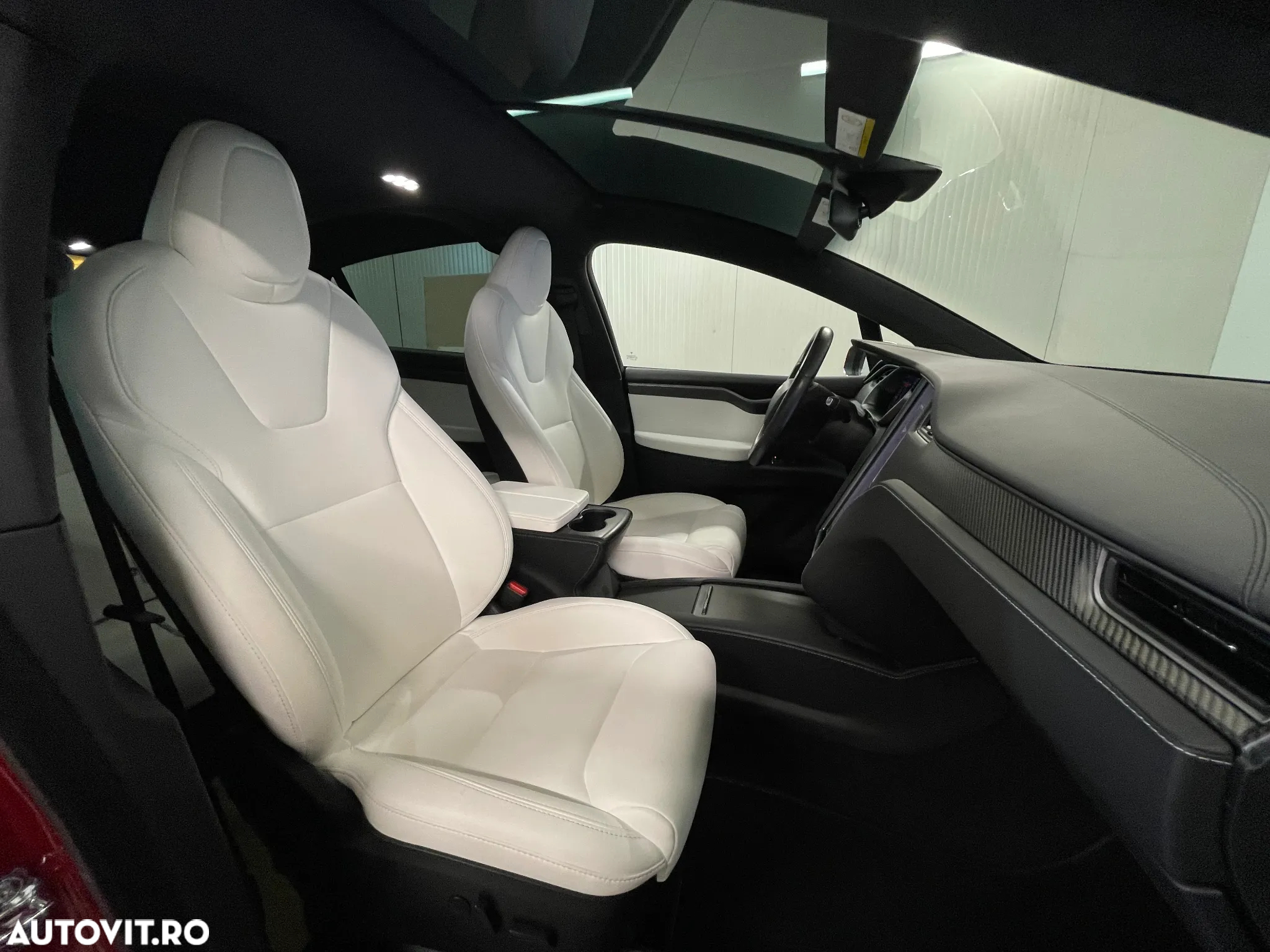 Tesla Model X Performance - 12