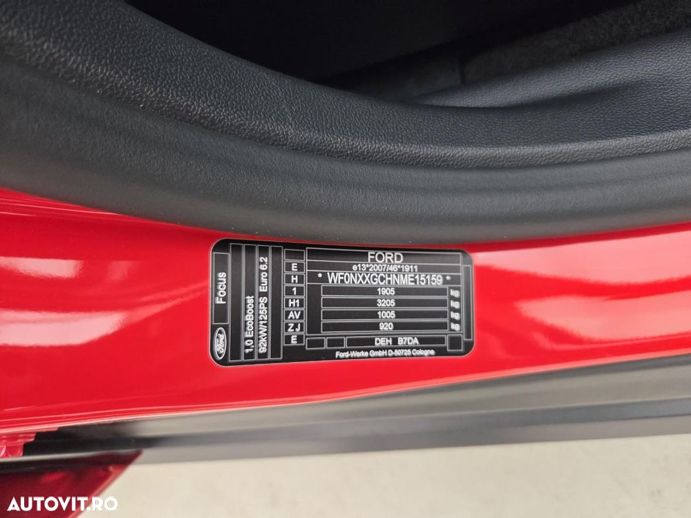 Ford Focus 1.0 EcoBoost Titanium - 15