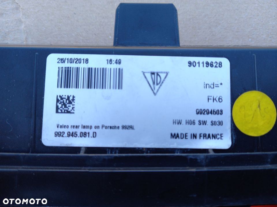 Porsche 911 992 lampa tył NOWA 992945081D - 2