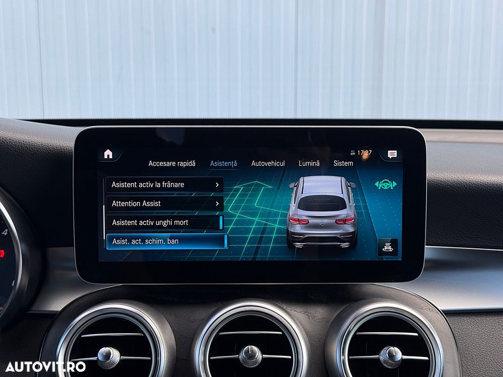 Mercedes-Benz GLC Coupe 220 d 4Matic 9G-TRONIC AMG Line - 35