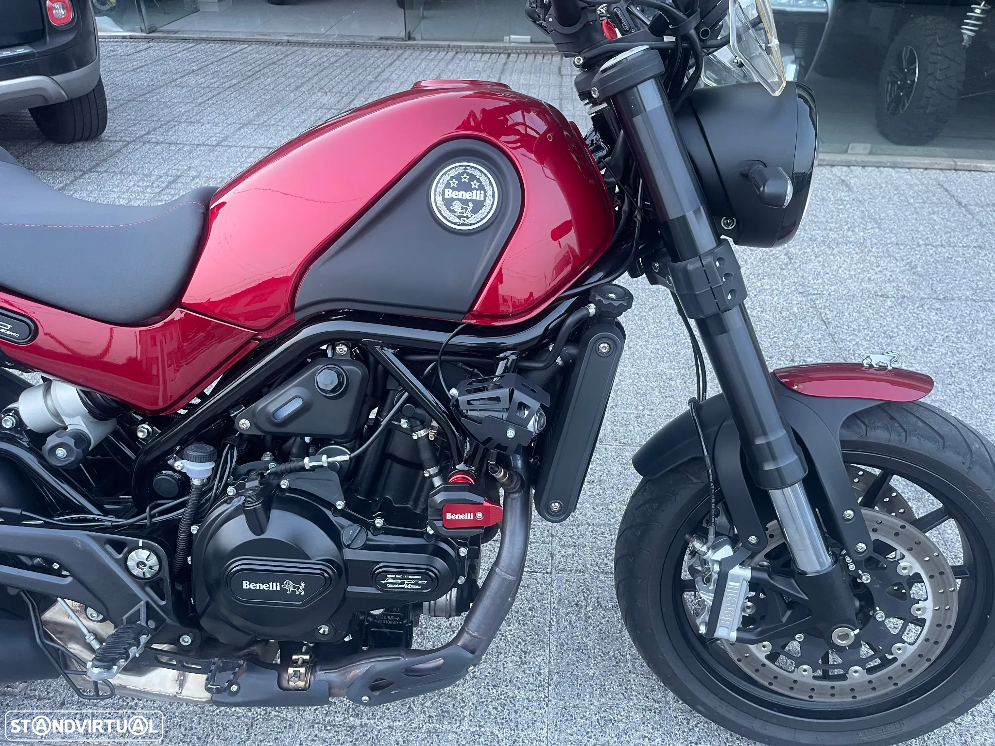 Benelli Leoncino 500 - 4