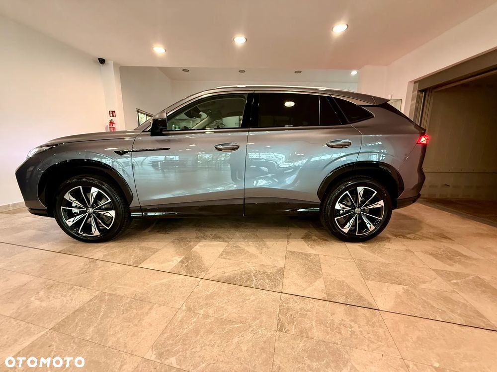 MG HS 1.5 T-GDI Exclusive - 3