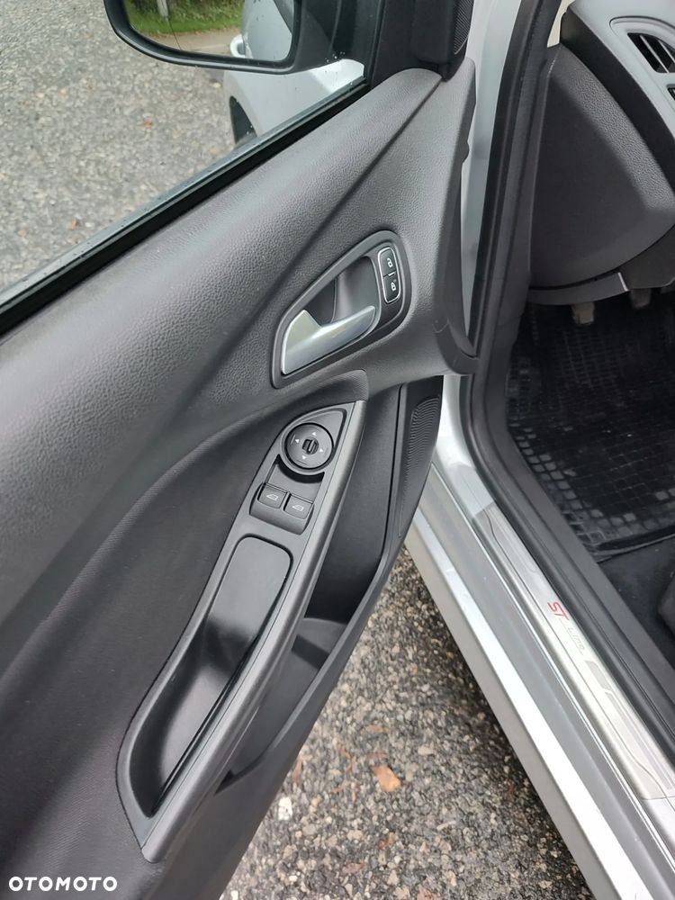 Ford Focus - 14