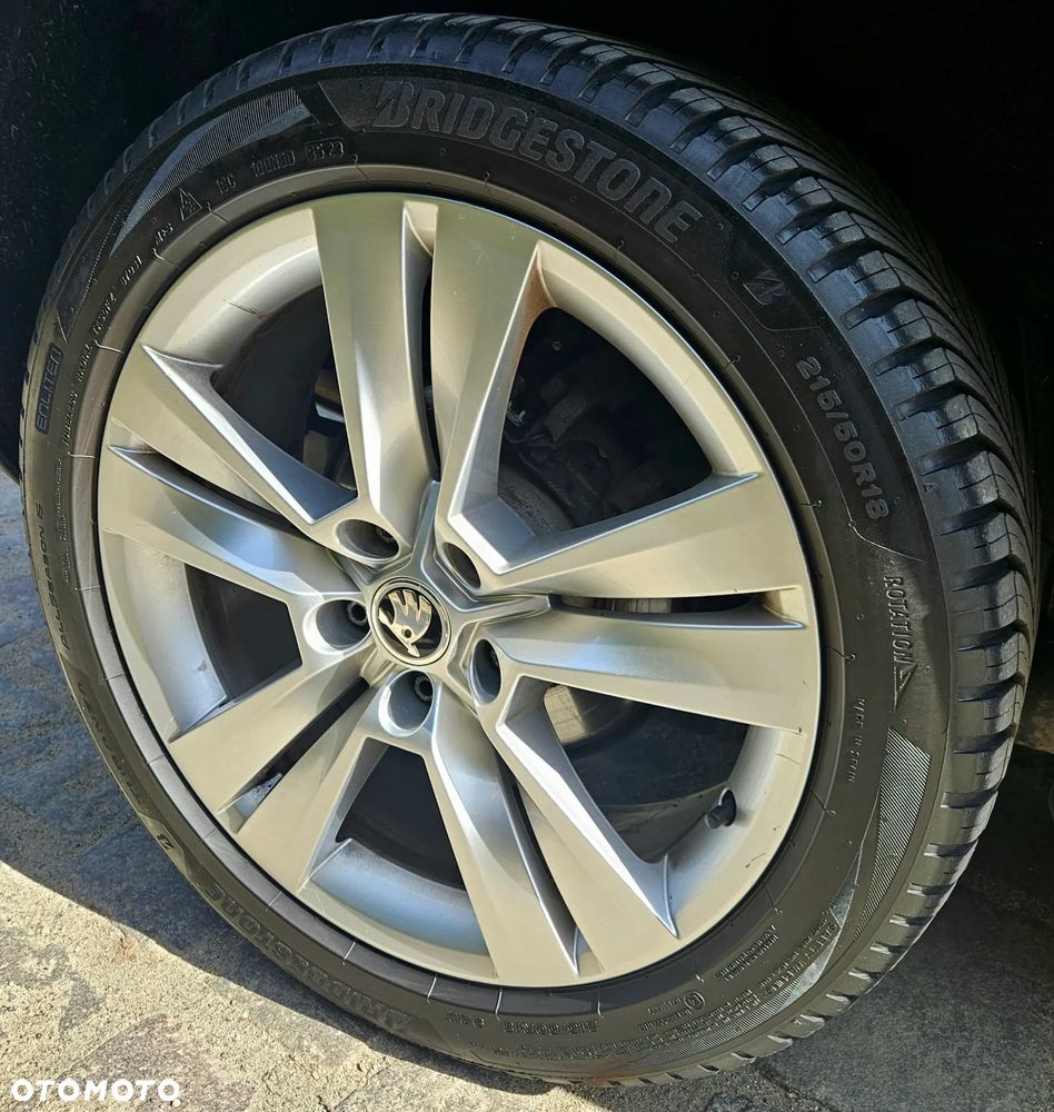 Skoda Karoq 1.6 TDI SCR Ambition - 31