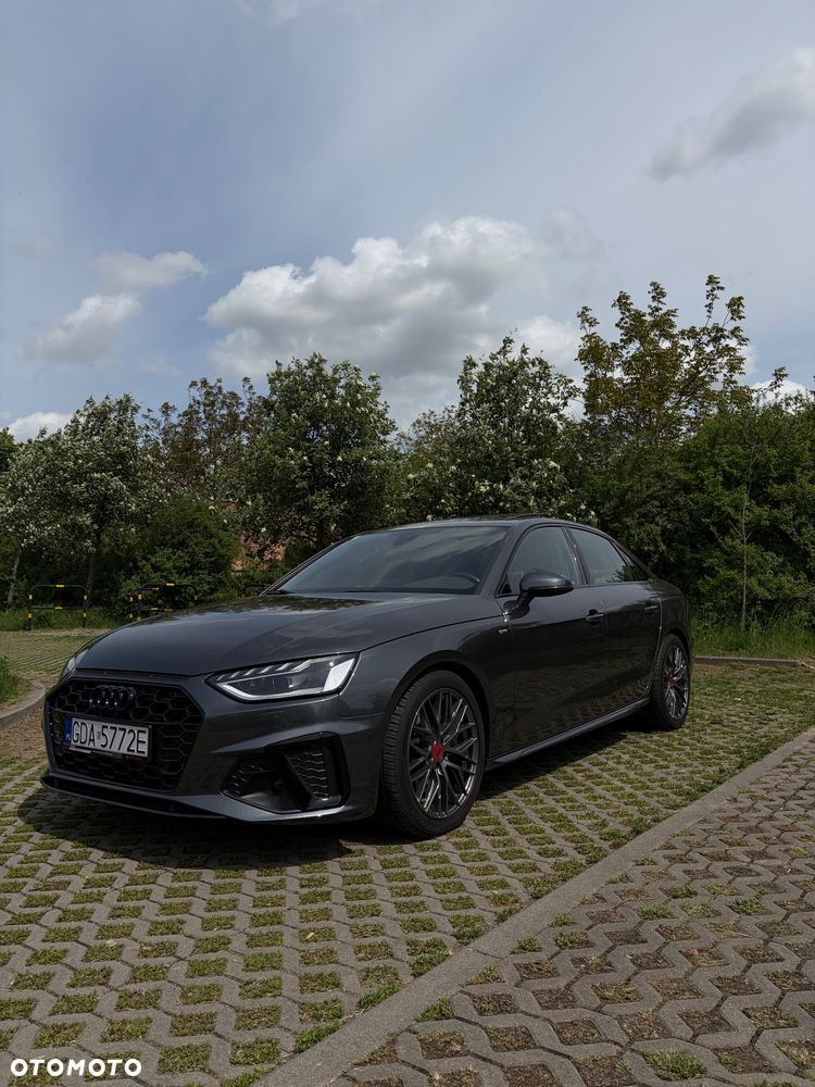 Audi A4 Limousine 45 TFSI mHEV Quattro S Line S tronic - 1