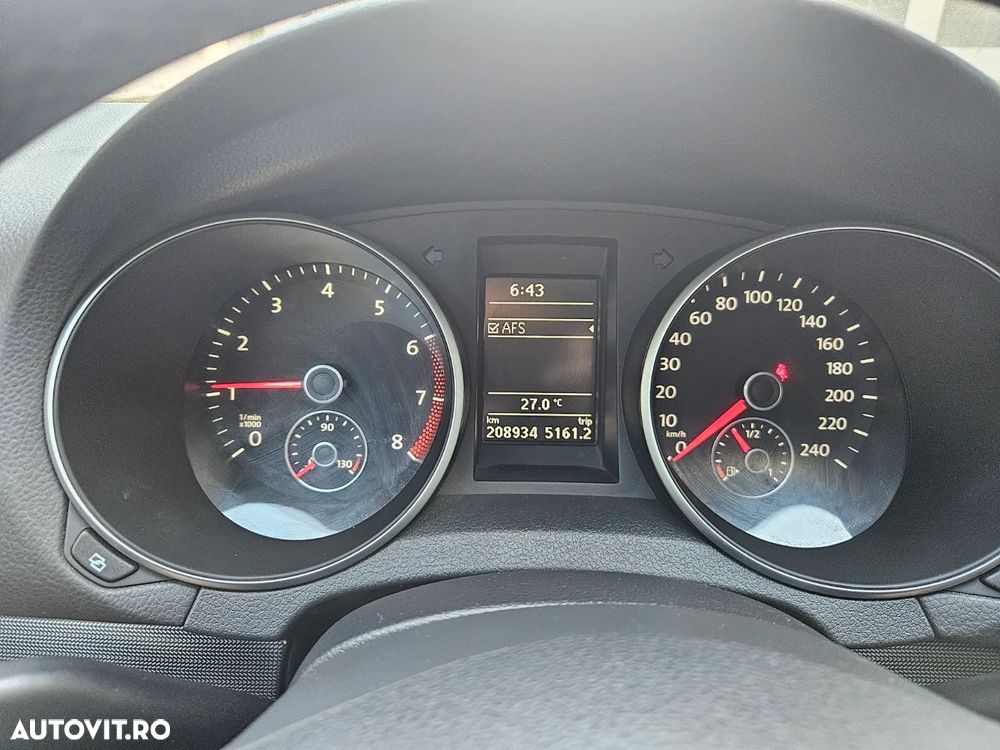 Volkswagen Golf 1.4 TSI Highline - 8