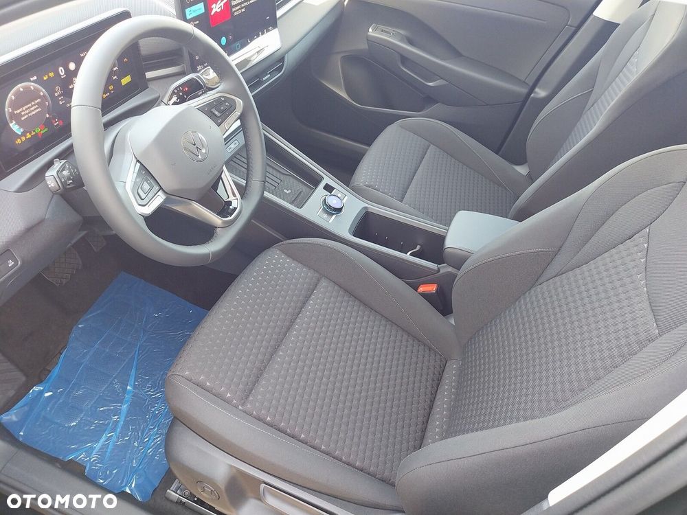 Volkswagen T-Roc 1.5 eTSI Life DSG - 8
