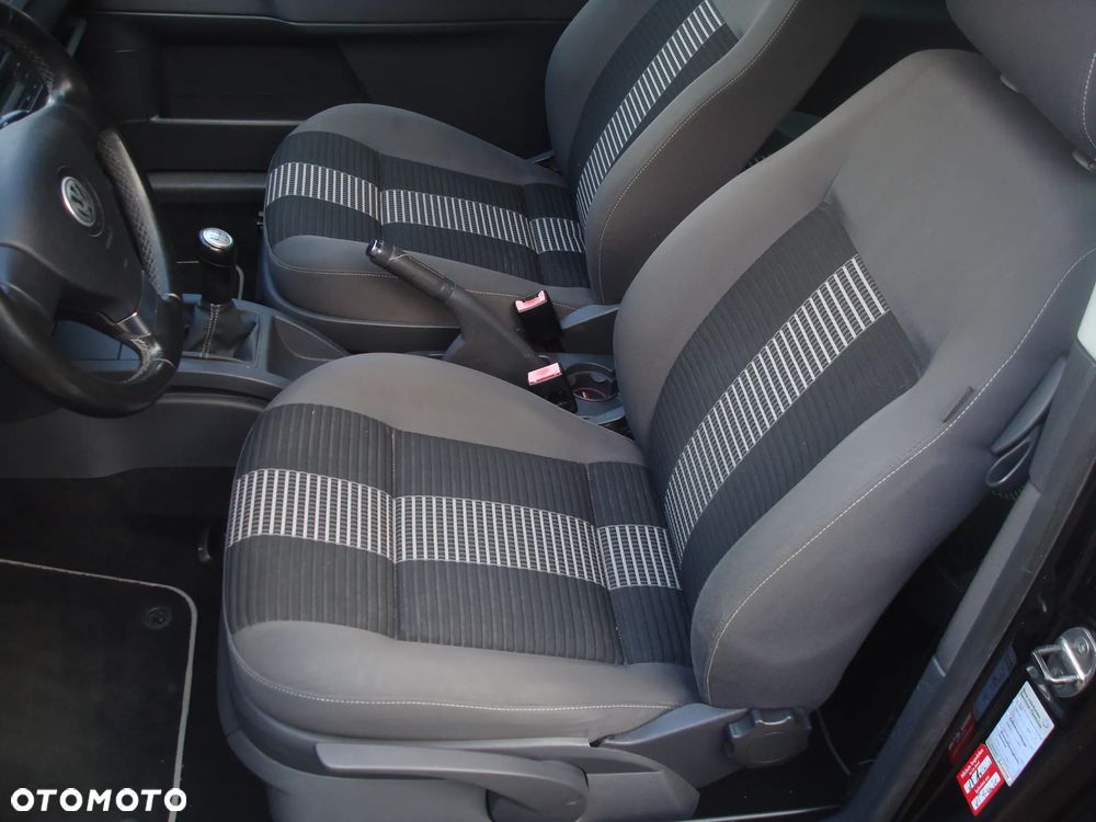 Volkswagen Polo 1.2 Team - 24