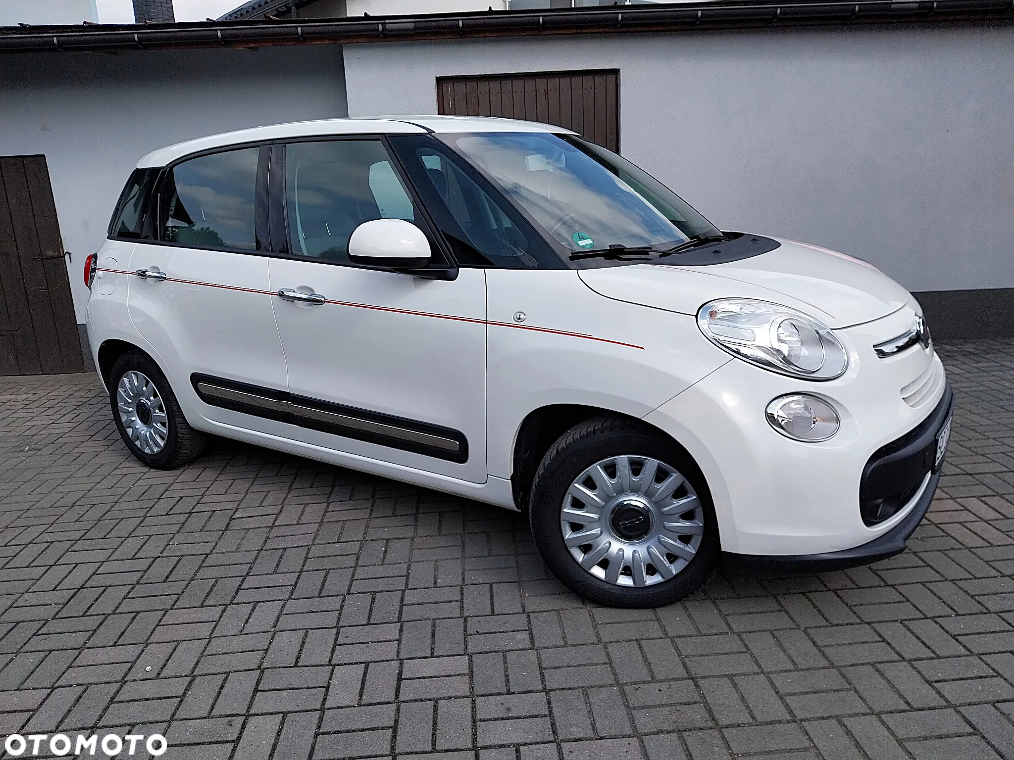 Fiat 500L 1.4 16V T-Jet Pop Star - 27