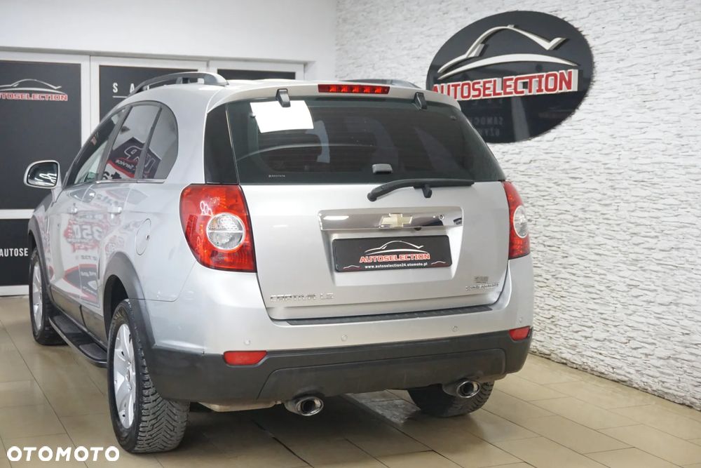 Chevrolet Captiva 2.4 2WD 5 Sitzer LS - 6