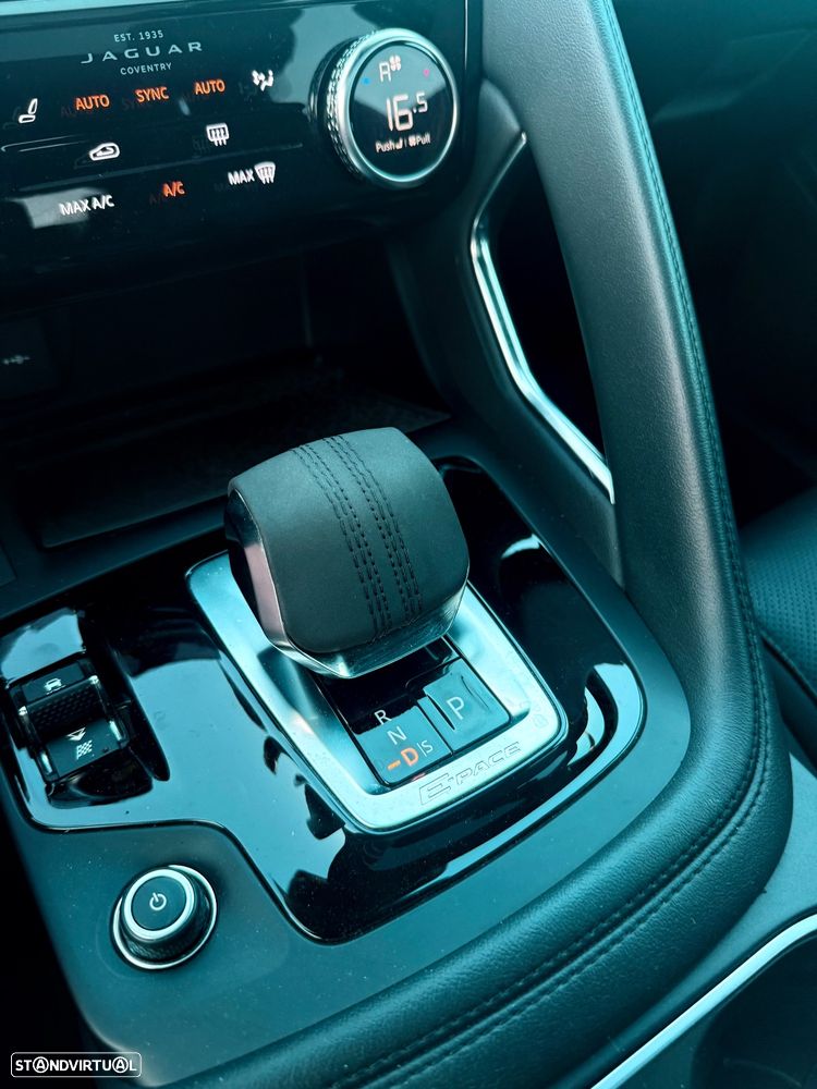 Jaguar E-Pace 2.0 D165 R-Dynamic S AWD Aut. - 21