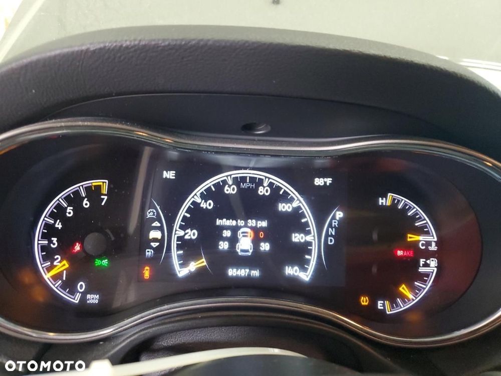 Jeep Grand Cherokee 3.6 V6 Laredo - 26
