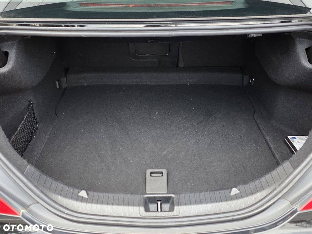 Mercedes-Benz CLA 250 4-Matic - 23