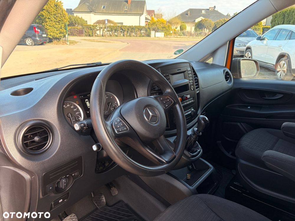 Mercedes-Benz Vito - 23