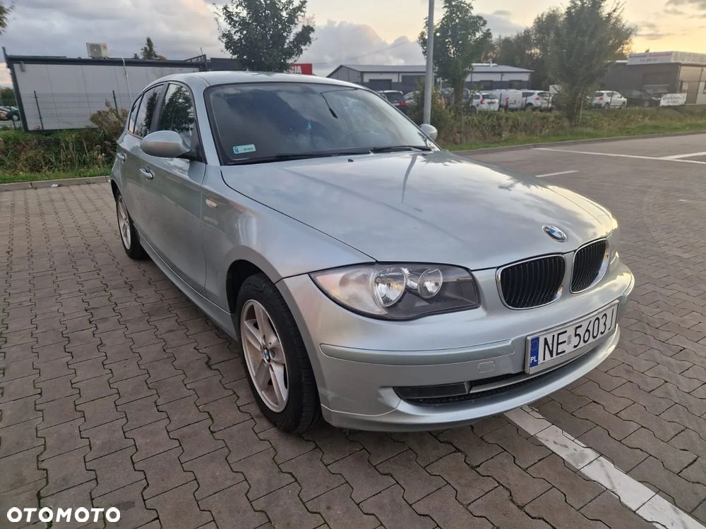BMW Seria 1 116i - 8