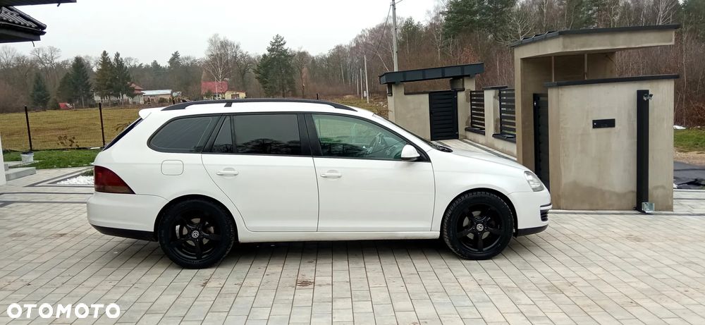 Volkswagen Golf 1.6 Trendline - 11