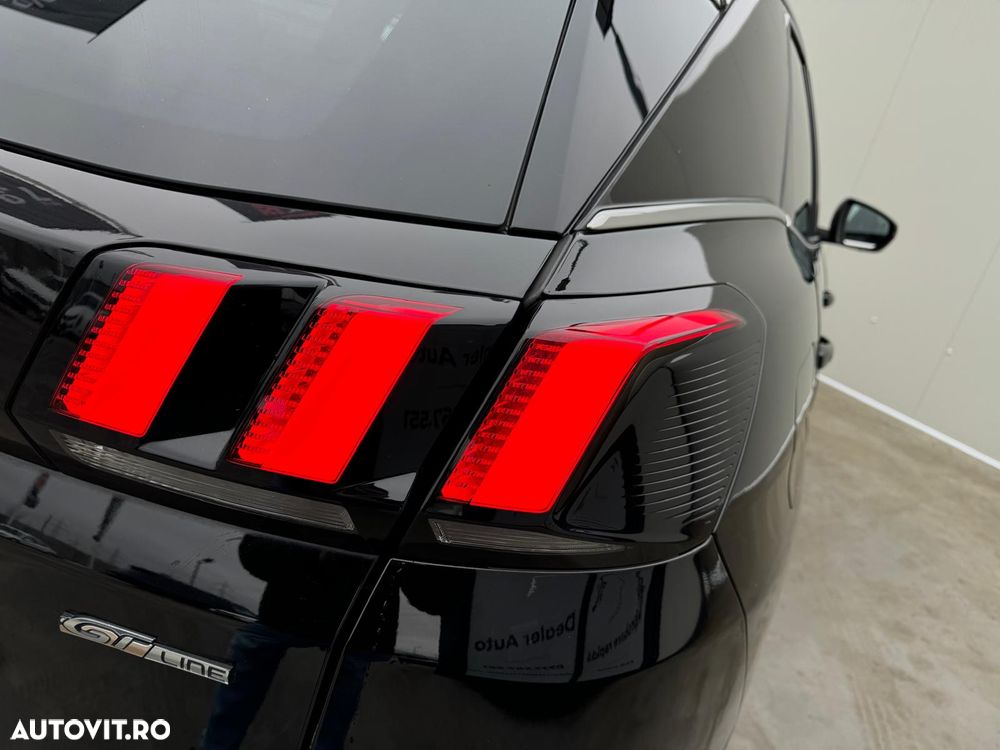 Peugeot 3008 1.2 PureTech Turbo S&S GT-Line - 22