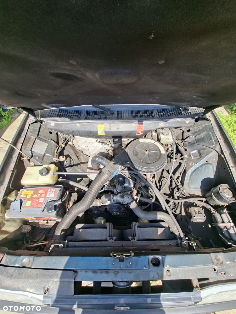 Polonez Caro - 18