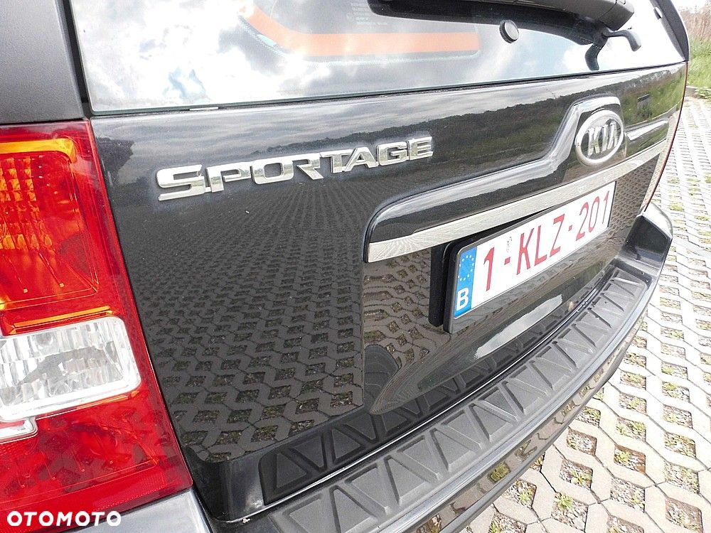 Kia Sportage 2.0 2WD Attract - 25