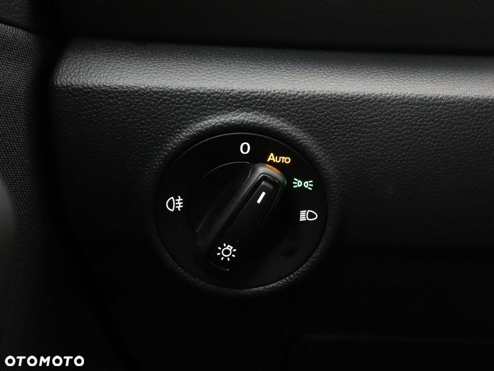 Volkswagen T-Roc 1.0 TSI Life - 34