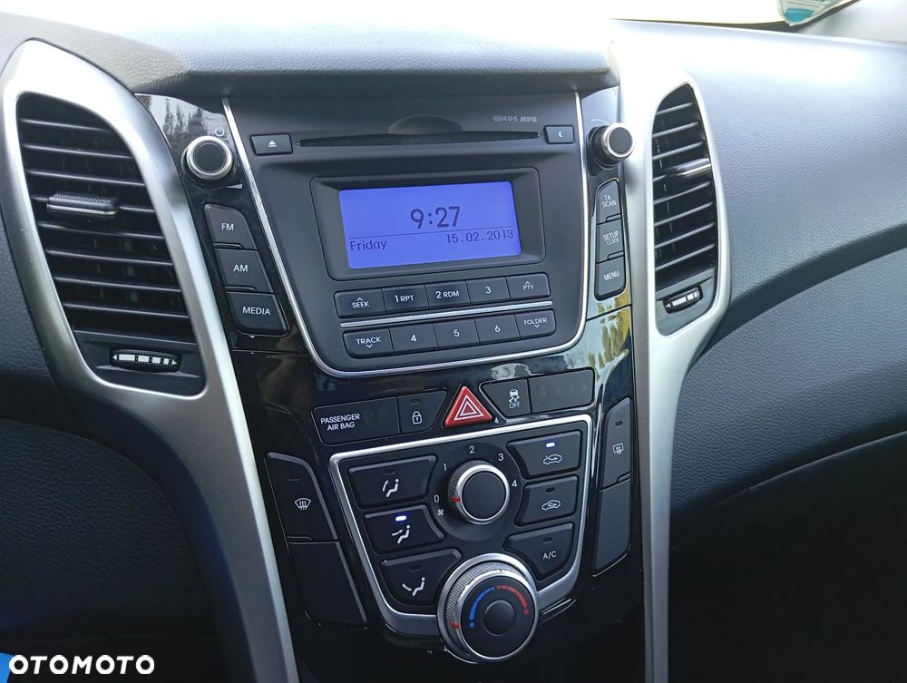 Hyundai i30 1.4 Comfort - 11