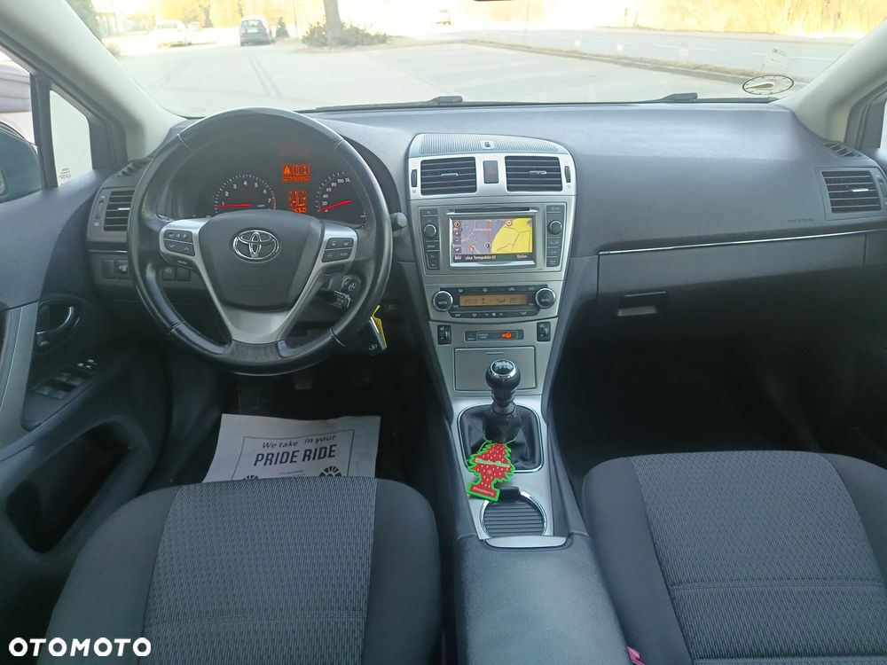 Toyota Avensis 1.8 Luna EU5 - 7