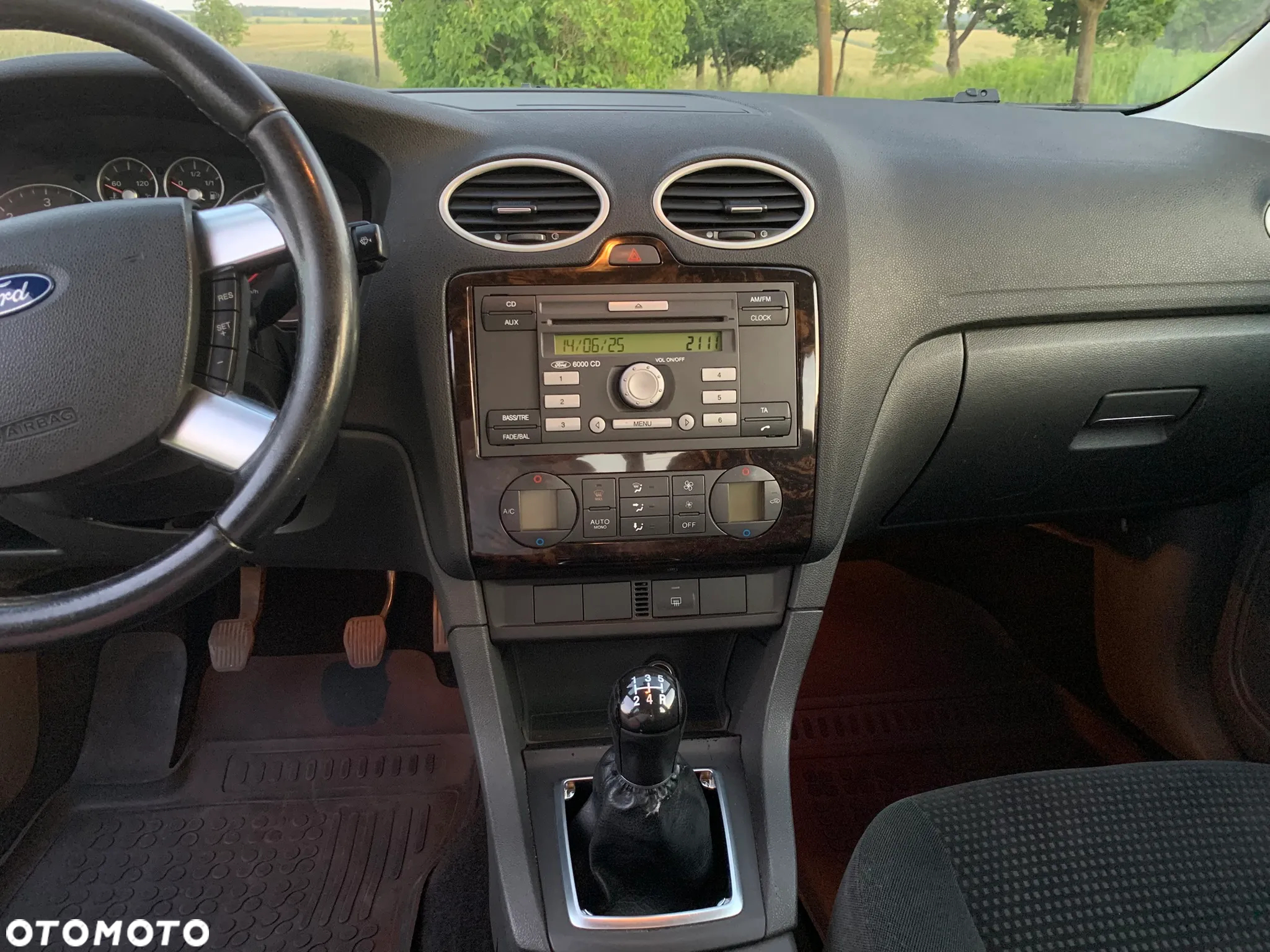 Ford Focus 1.8 TDCi Ghia - 13