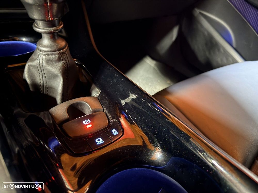 Toyota C-HR 1.2T Comfort+P.Style - 17