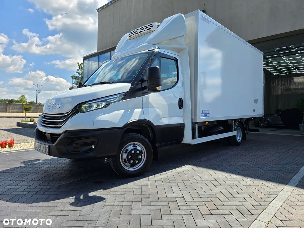 Iveco DAILY 50C18 MROŻNIA 8-PALETOWY + WINDA.1Tona AGREGAT Carrier -20*C +20*C 183Tyś km SERWIS DO OSTATNIEGO Km ASO IVECO SALON PL BOGATA OPCJA WYPOSAZENIA LED NAVI AKTYWNY TEMPOMAT FOTEL KIEROWCY PNEŁMATYCZNY - 10