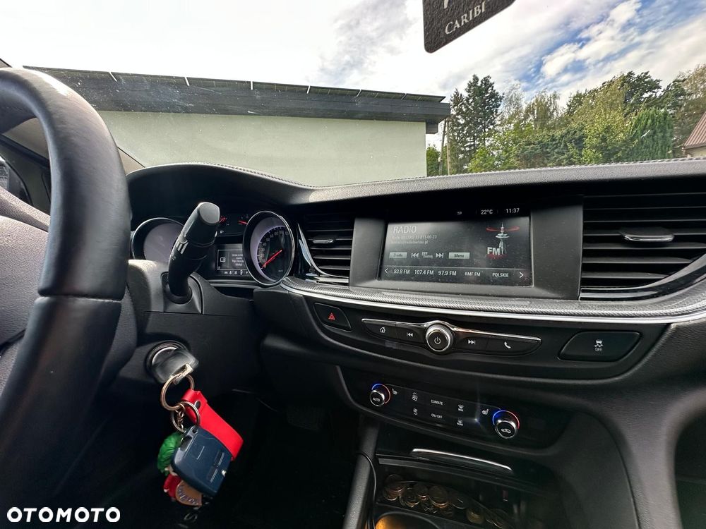 Opel Insignia - 22