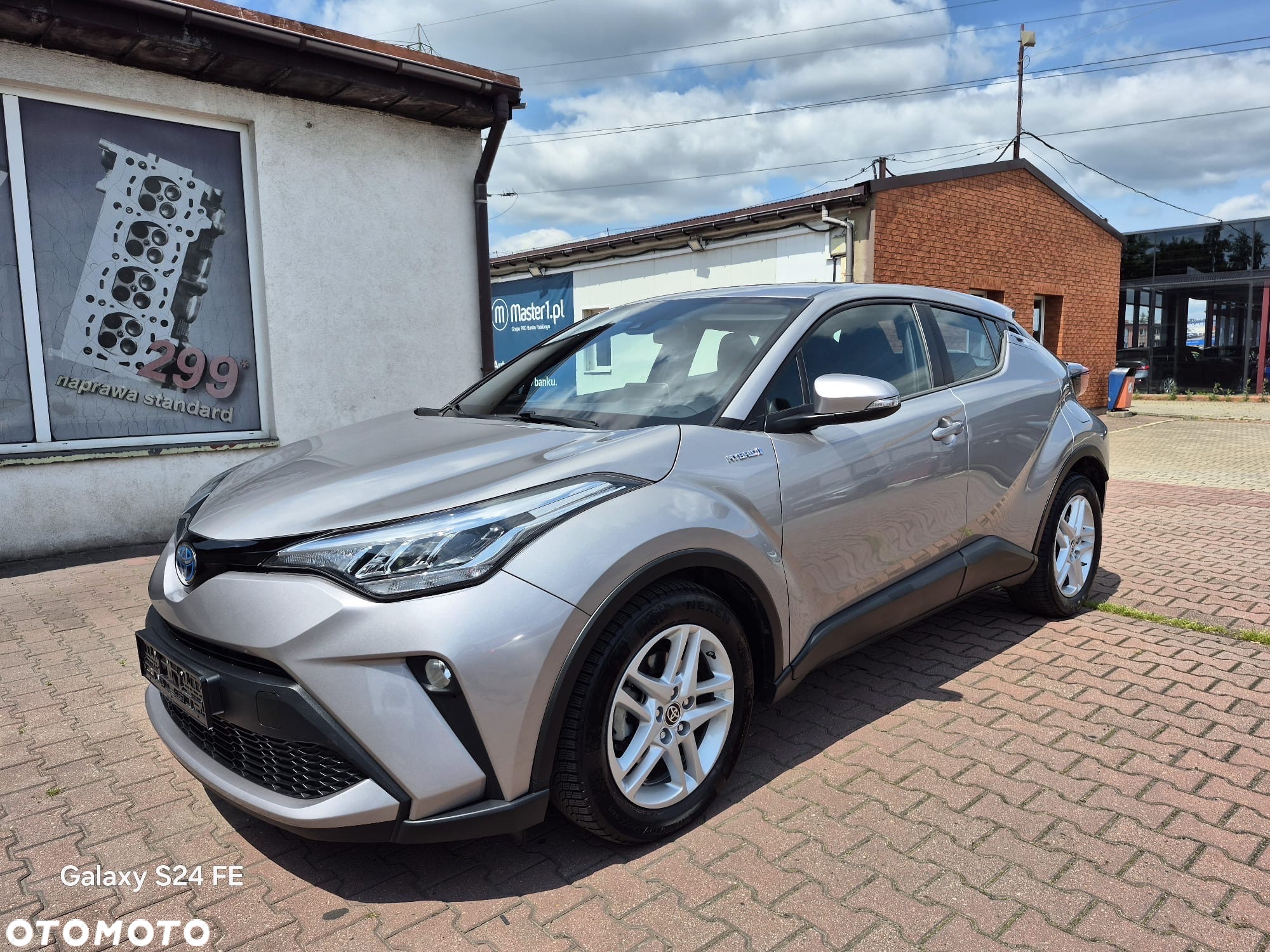 Toyota C-HR - 15