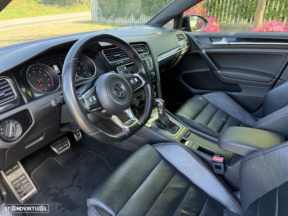 VW Golf 2.0 TSi GTi DSG - 18