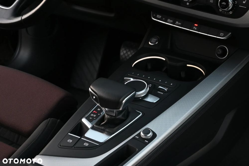 Audi A4 Avant - 29