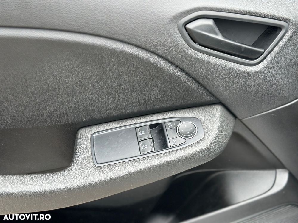 RENAULT Clio 2022 — imagine 13