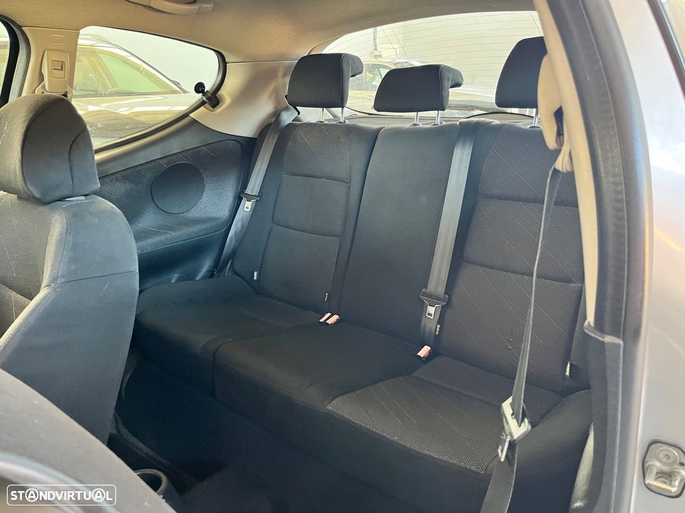 Peugeot 207 1.6 HDi Sport - 6