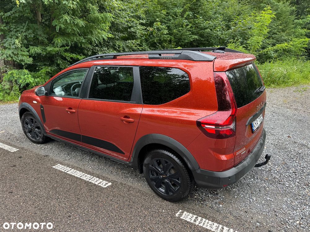 Dacia Jogger 1.6 Full Hybrid 140 Extreme MMT - 11